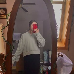 ❗️SOLD❗️Cropped light blue quarter zip 🤍